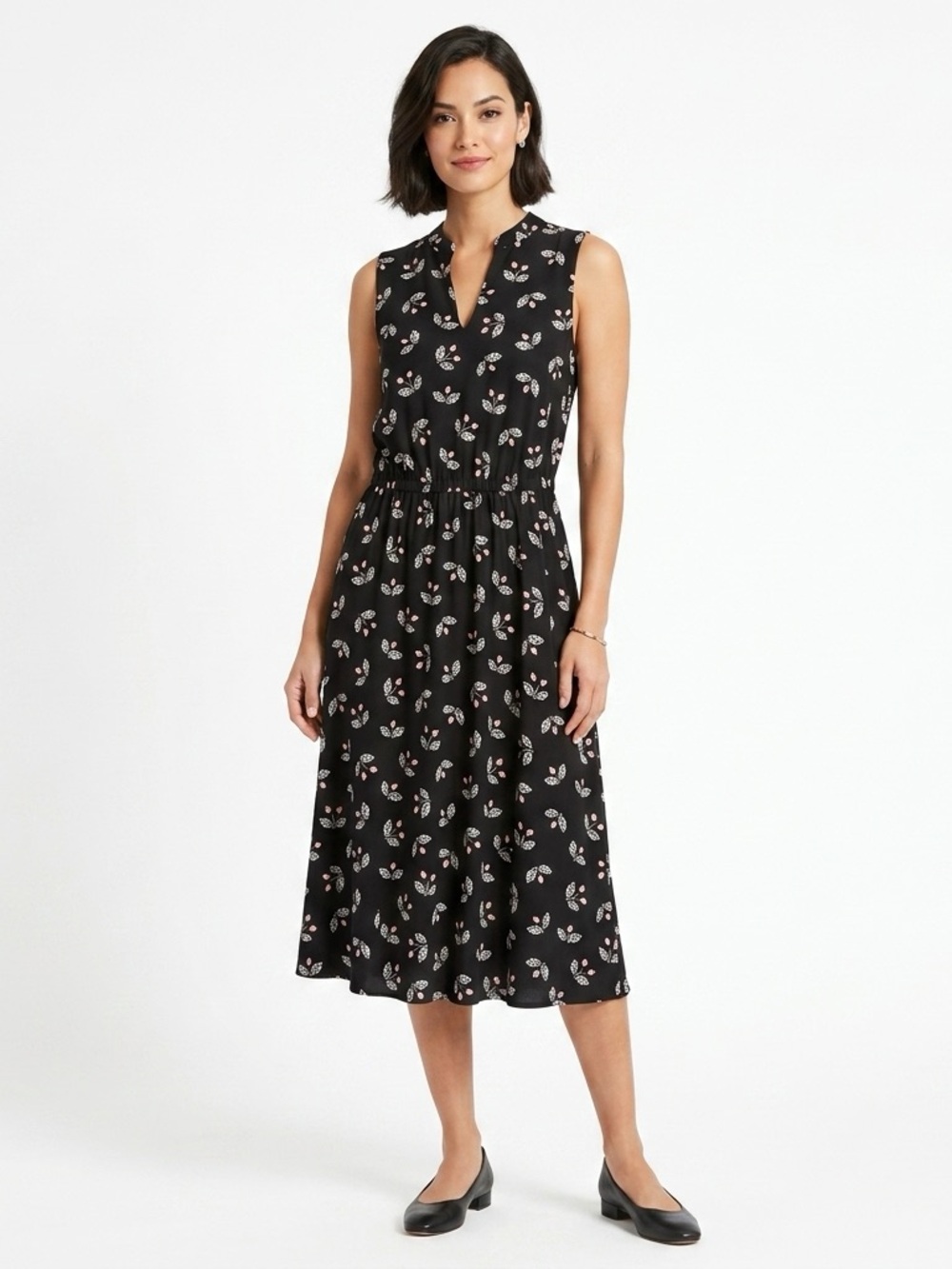 Anne Klein Black Sleeveless Floral Dress (size 8)